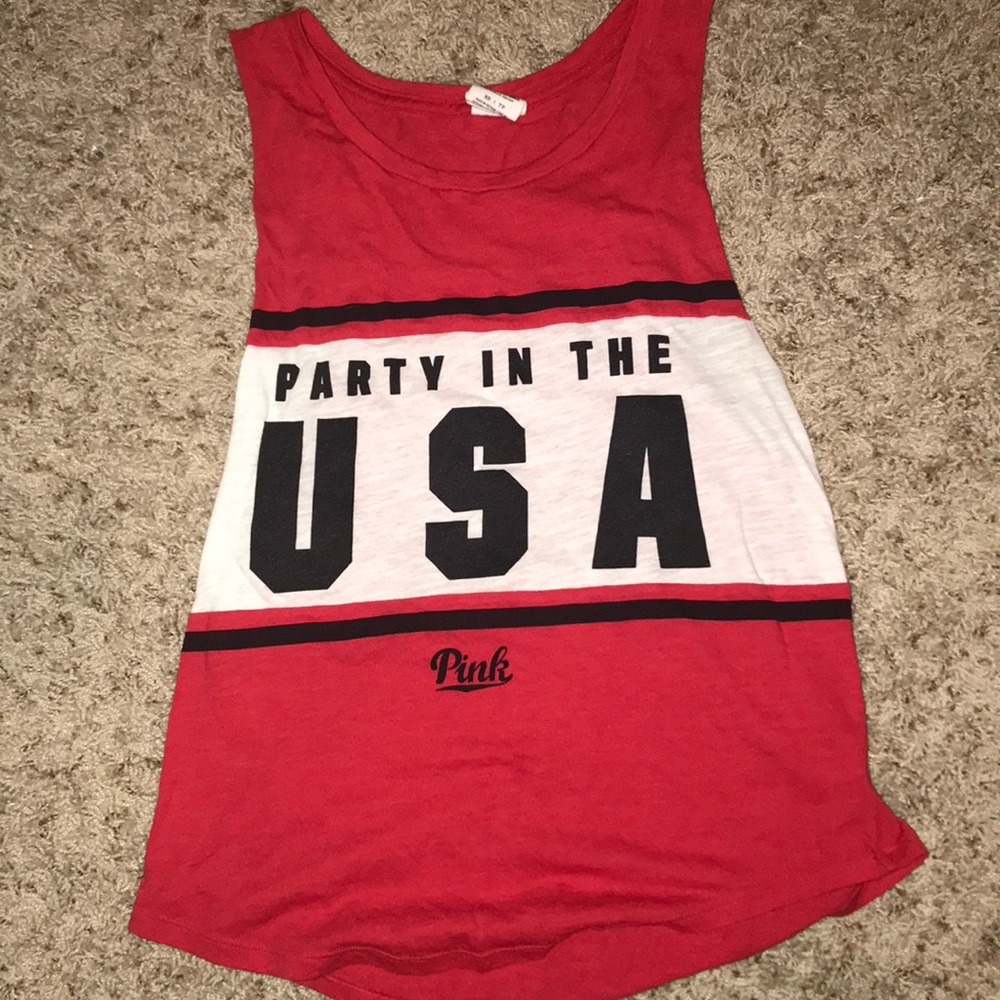 Sleeveless tee
